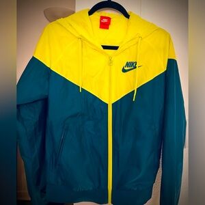 SOLD: 1987 Nike Vintage Blue & Green Windbreaker - Medium, unisex.
